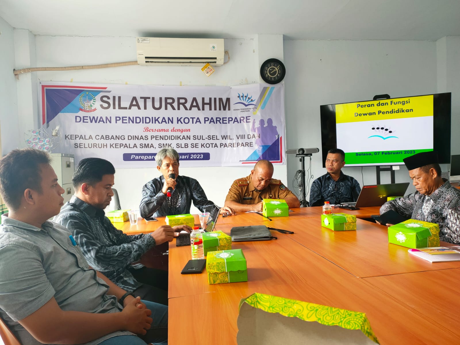Rapat Kerja Dewan Pendidikan Kota Parepare Libatkan Stakeholder Pendidikan 